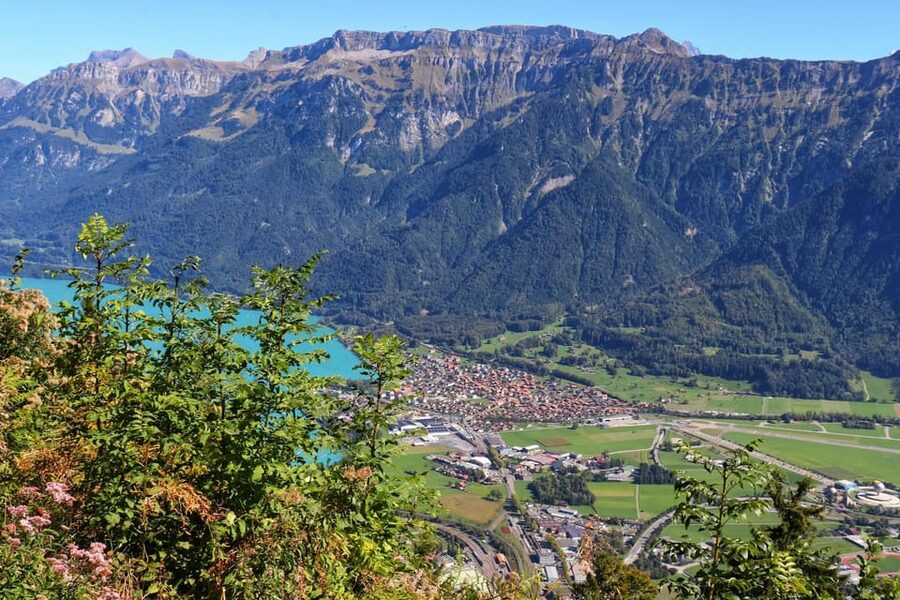 Lucerne: Interlaken & Grindelwald Exclusive Private Day Tour - The Lucerne Morning Pickup and the Lake Brienz Scenery Drive