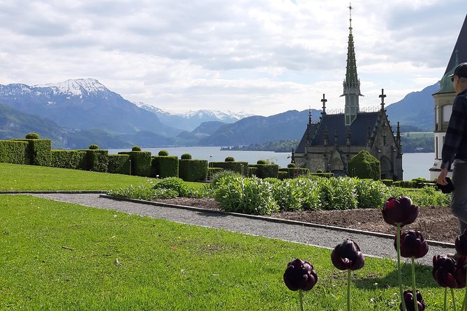 Lucerne Lakeside and Villas Private Walking Tour - Step Back in Time: 150-Year-Old Chalets and a Real Neighborhood Feeling
