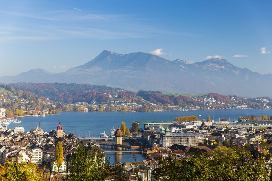 Lucerne: Photography Walking Tour - Chapel Bridge: iconic views plus photo-thinking time