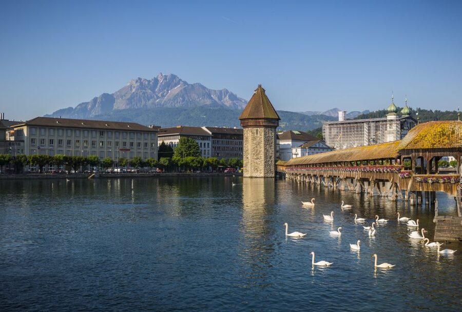 Lucerne: Photography Walking Tour - Museggmauer wall: the long-view photo challenge