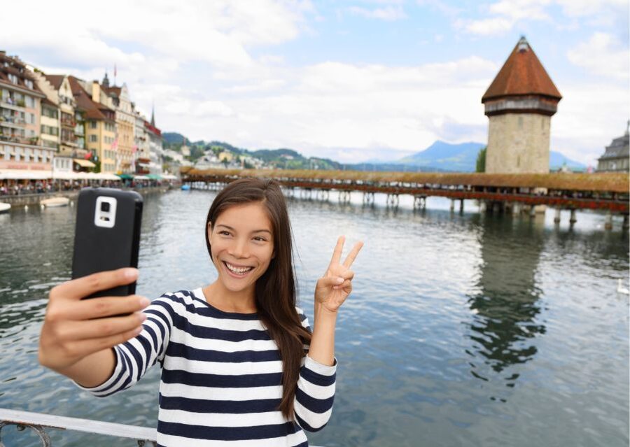 Lucerne: Private Walking Tour with Panoramic Yacht Cruise - Key highlights you’ll actually feel