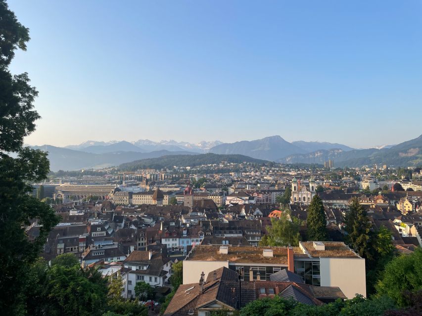Lucerne: Smartphone walking tour - cool Lucerne old town - Lucerne Old Town, Reimagined Through a Phone