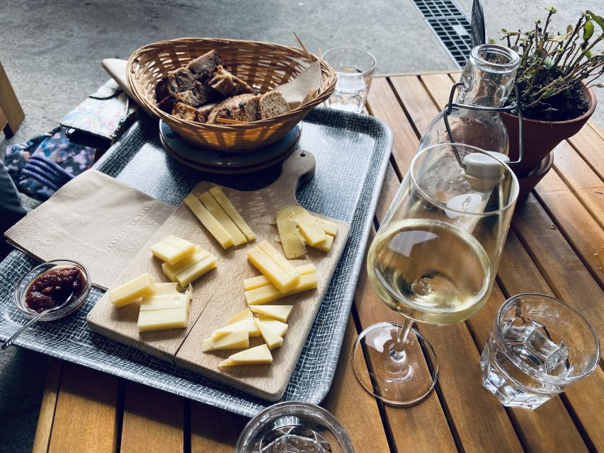 Lucerne: Swiss Zvieri Traditional Tasting Experience - Key things to know before you go