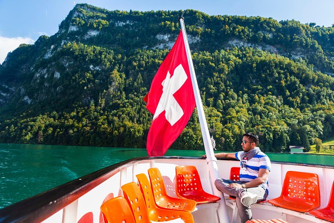 Lucerne Walking & Boat Tour: The Best Swiss Experience - Chapel Bridge and the old town walk that sets the tone