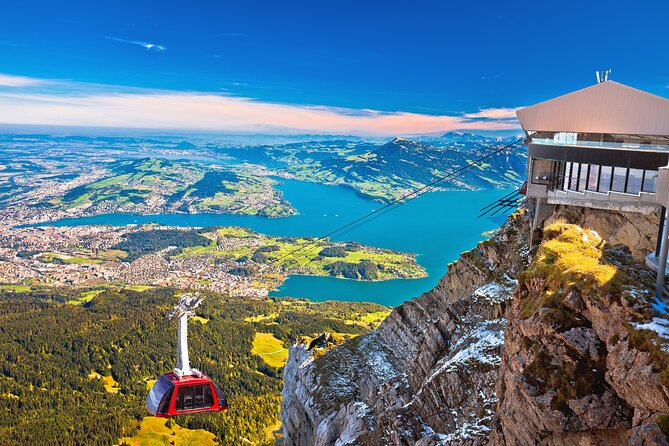 Mount Pilatus & Mount Rigi in just 1 Day! - Getting oriented at Torbogen Luzern Bahnhofplatz