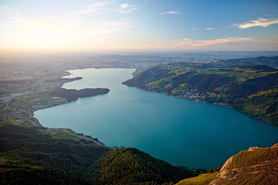 Mount Rigi: Day Pass - Summer: hiking around 120 km of trails when there is no snow cover