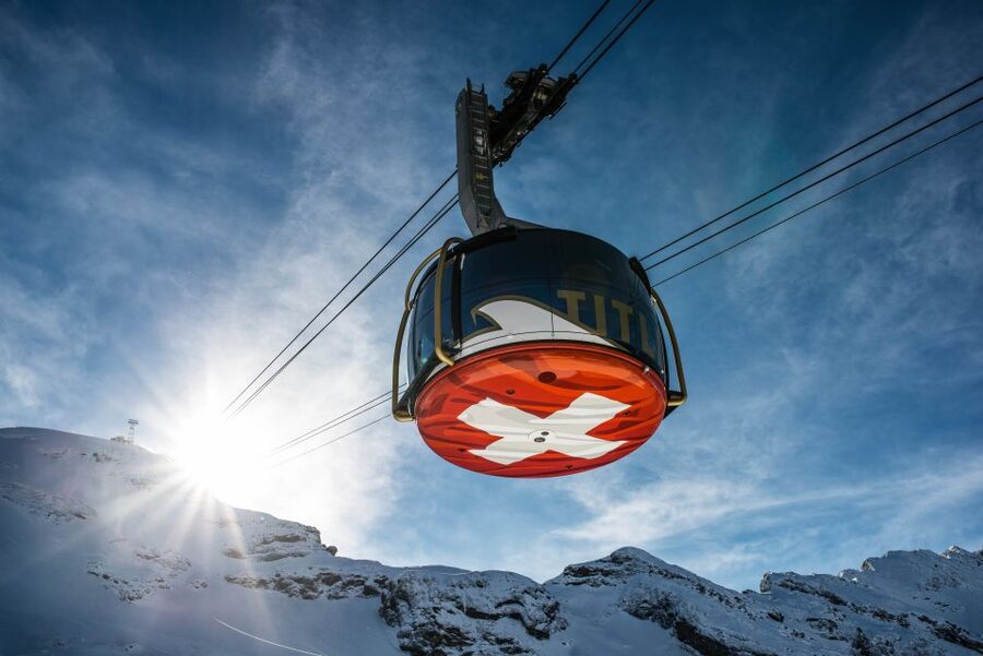 Mount Titlis: Admission Ticket - The Rotair gondola ascent: 2450 m to 3020 m, and that rotating view