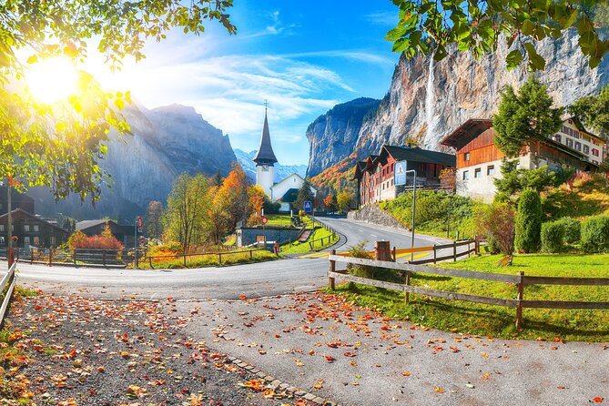 Mountain Majesty: Small Group Tour to Lauterbrunnen and Mürren - Mürren: three hours in a car-free Walser village
