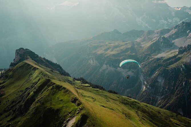 Mürren Lauterbrunnen: Paragliding Panorama Tandem Flights - Why Tandem Paragliding in Mürren Feels So Different Than a Quick Tourist Ride