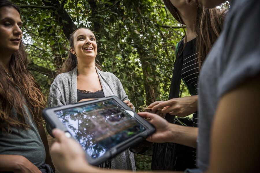 Outdoor Escape Game with Augmented Reality trough Zurich - The pace: 2 hours of focused walking and problem solving