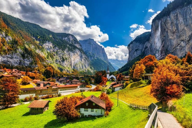 Private all day driver: Interlaken>Lauterbrunnen,Grindelwald - Tickets, walking, and meal breaks, planning so the day feels easy
