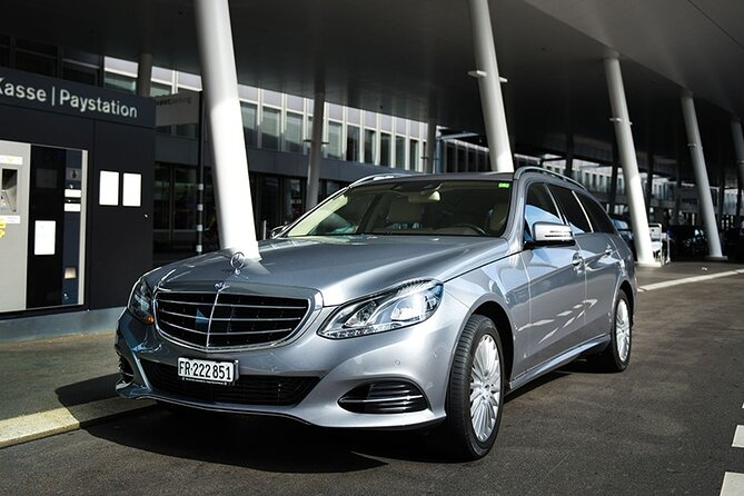 Private Arrival Transfer: from Zurich Airport to Bern City - Getting dropped off in Bern: hotel-first convenience