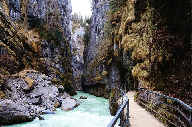 Private Day tour from Interlaken: Lake, Gorge & Waterfall - Aare Gorge (Aareschlucht): choose 15 minutes or a 45-minute walk