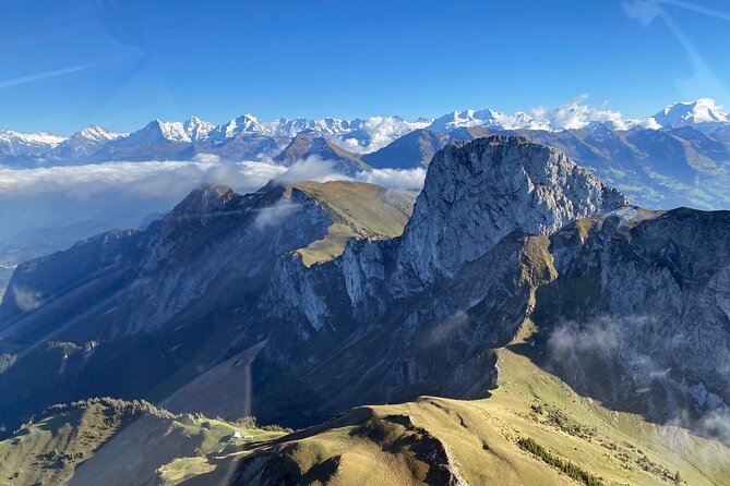 Private helicopter flight to Stockhorn mountain, with view to the Swiss Alps - Thun Castle and the Aare River, seen like a map