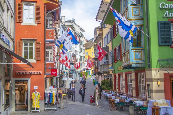 Private Tour of Zurich in 60 minutes with a Local - A 60-minute Zurich orientation walk that feels like a real introduction