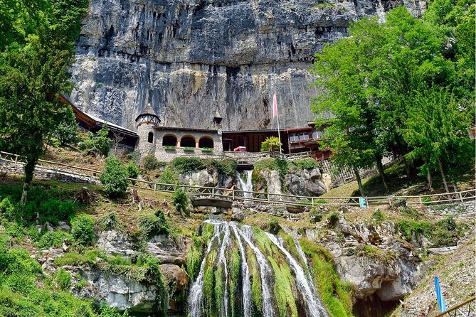 Private Tour to Swiss Capital, Castles & Lakes by Car from Zurich - Interlaken: Hohematte Park and the Harder Kulm funicular plan