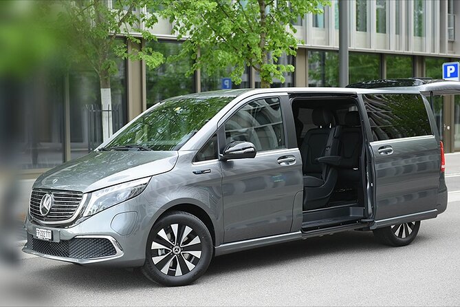 Private transfer from Lauterbrunnen to Zurich Airport - Luggage, kids, and ski gear rules you should know before you pack