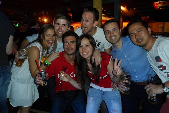 Pub Crawl Zurich - Guides and group energy, including Sebastian’s approach