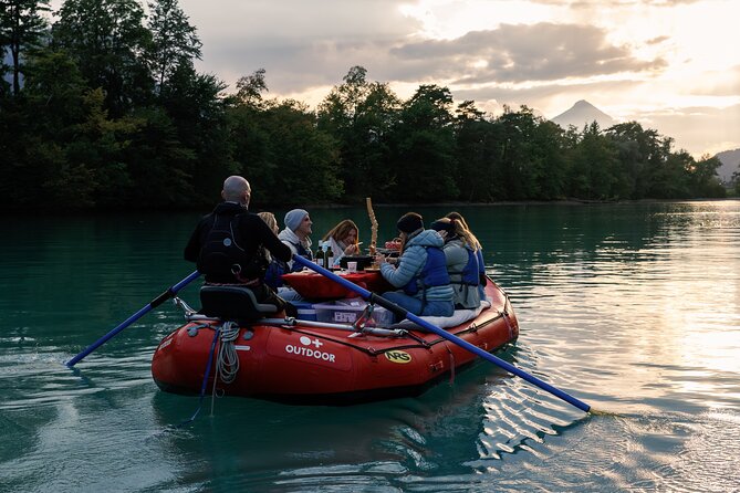 Raclette Rafting in Interlaken - The guides matter: Allen and Danny set the tone