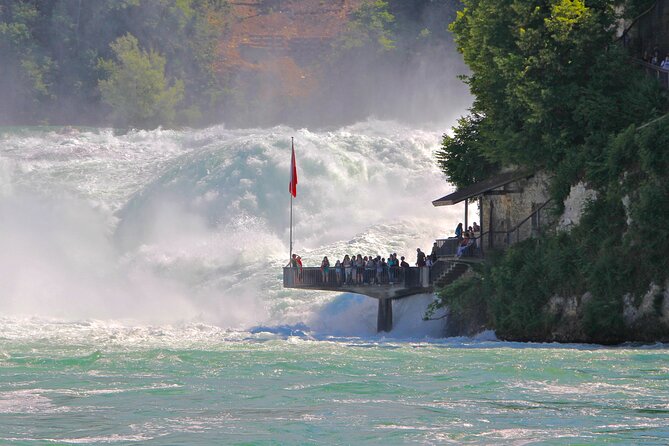 Rhine Falls Coach Tour incl. entry tickets from Zurich - Laufen Castle and Historama: the cliff-top stop that gives context