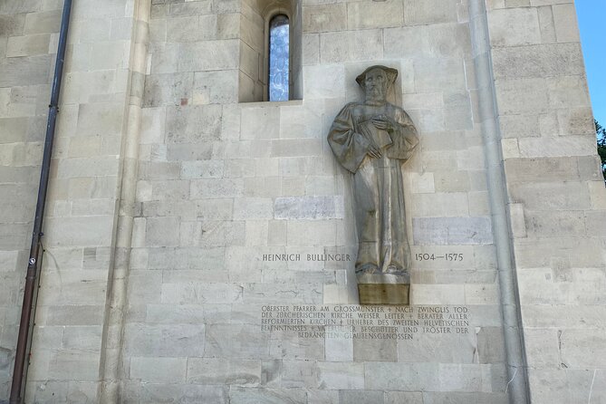Self-Guided Audio City Tour in Zurich - Lindenhof Hill and St. Peter’s Church, Zurich’s Instagram Classics