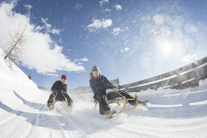 Sledding Cheese Fondue, Chocolate - What To Wear And Bring For A Sled That Feels Fun