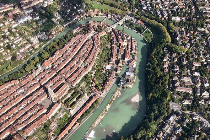 Swiss Capital city helicopter sightseeing tour - the ideal flight to see Berne - The Parliament dome and why it looks so important from the air