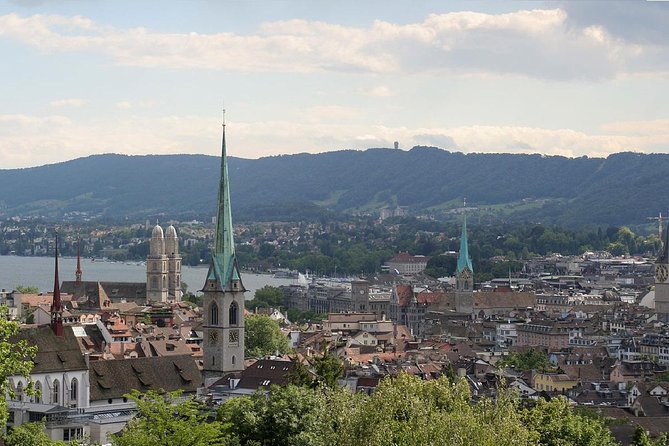 The Best of Zurich Including Panoramic Views in a Small Group Walking Tour - How the guide shapes the whole experience (and why that matters)