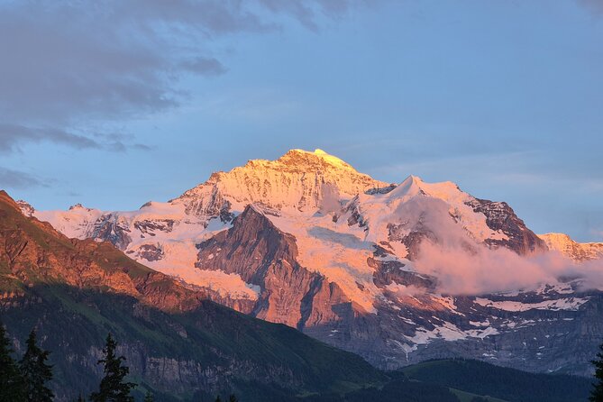 The best Sunset hike with Cheese Fondue - Meeting point details and what to bring for a moderate mountain walk