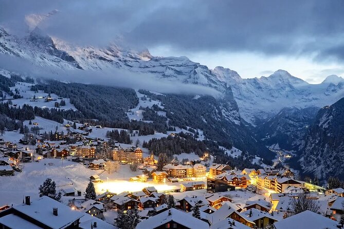 The best Sunset hike with Cheese Fondue - The Weronika factor: small-group attention and a warm, organized vibe