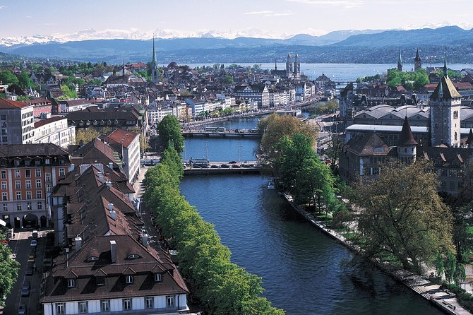 The Great Tour of Zurich by Bus and Boat - The return plan: free time, then Lake Zurich on a 2-hour cruise