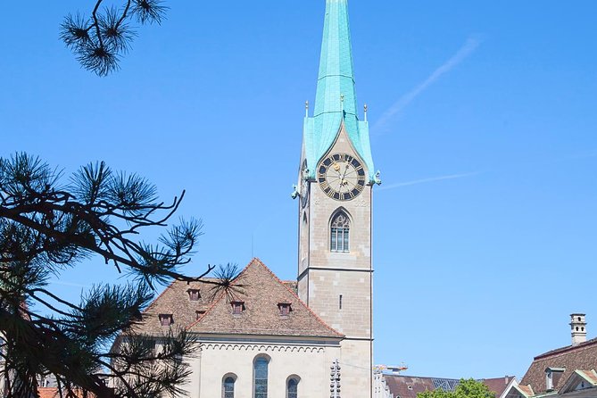 The Great Tour of Zurich by Bus and Boat - Zurich from the outside: Fraumünster, Limmatquai, and why you should still do your own walking