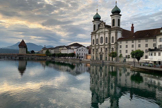 The heart of Lucerne with the Etuktuk - Your 60 Minute Route: From Old Town to the Lion Monument