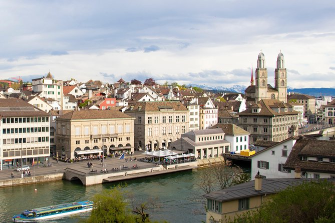 The Secret Doors of Zurich - Walking pace, weather changes, and how to prepare