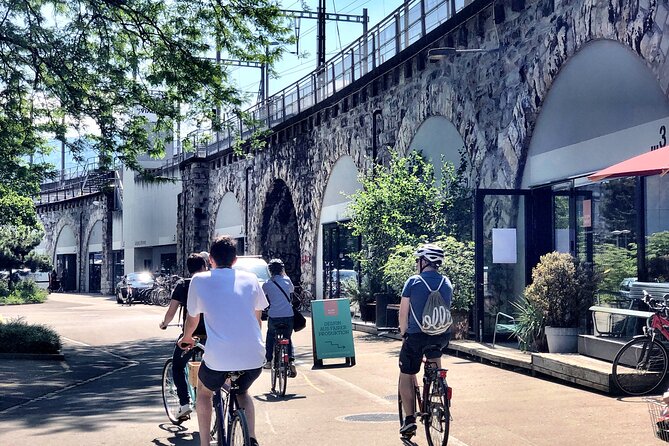 Urban Bike Tour Zurich - What You Get in 3 Hours: Small Group, English, Mobile Ticket
