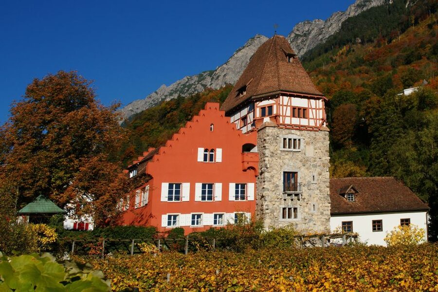 Vaduz: City Train Tour - Where to catch the train on Rathausgasse in Vaduz