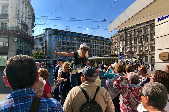 Walking tour of Zurich - your first overview of the city (Private Tour) - Private guiding: more Q and more sense