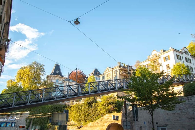 Zurich: 2-hour Best Intro Walking Tour with a Local - Lindenhof viewpoint: understanding Zurich from above