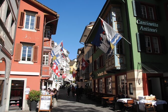 Zurich 360° City Walk Tour Including Hidden Spots - Bahnhofstrasse and the Swiss Success Story You’ll Actually Remember