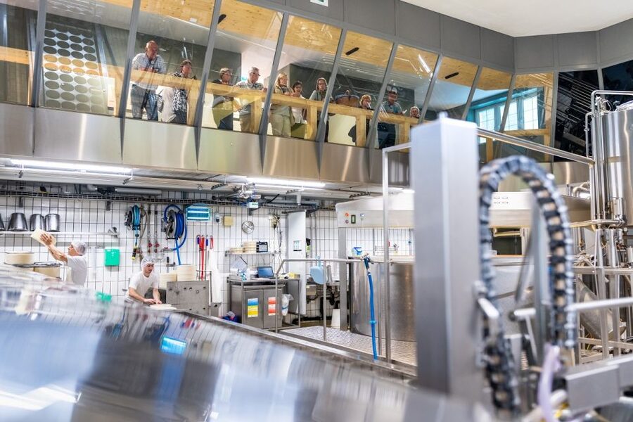 Zurich: Appenzell Day Trip with Farm Visit & Cheese Tasting - The Appenzeller show dairy in Stein AR: 12,500 wheels and a secret-ingredient game