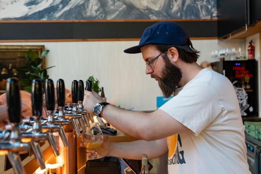 Zurich Beer Tour - tasting tour with a local beer expert - Zurich’s districts 4 and 5 are perfect for a beer walk