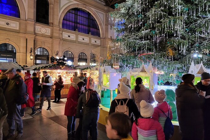 Zurich Christmas Market Tour - Stop 5: Grossmünster Christmas market and a fondue chalet stop