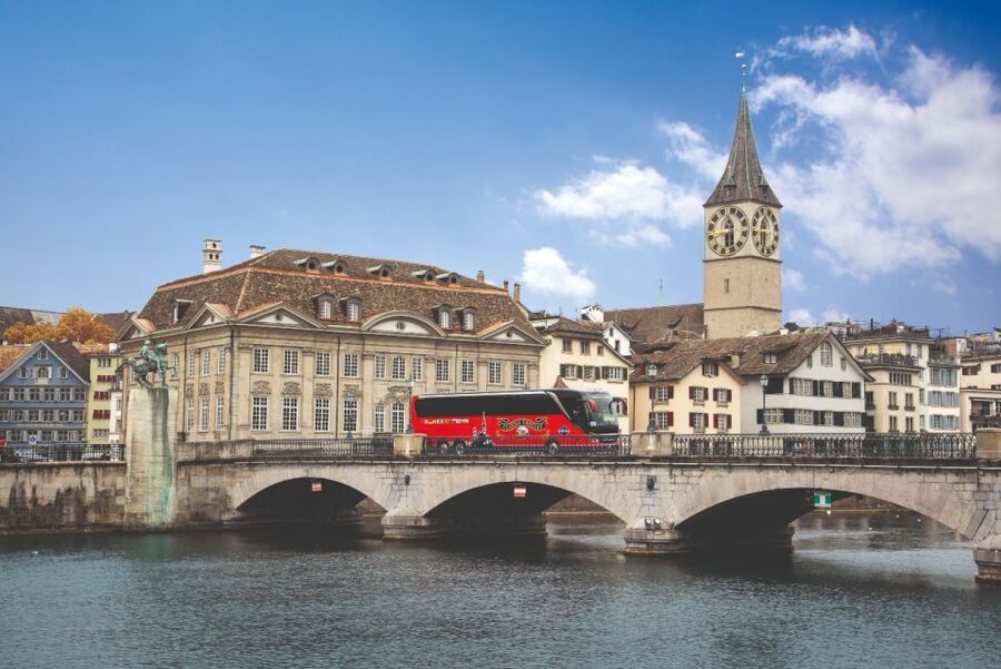 Zurich: City Top Attractions Tour by Bus with Audio Guide - Zürichberg and the University Quarter: A Change in Pace