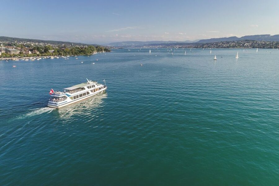 Zurich: City Tour, Cruise, and Lindt Home of Chocolate Visit - Lake Zurich by Boat: A Short Ride That Changes the Mood