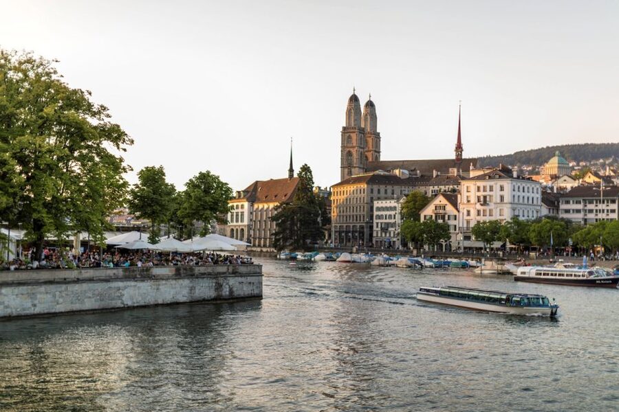 Zurich: Highlights Walking Tour with a Local Guide - What You Actually See on This Highlights Route