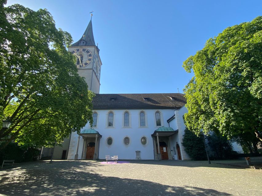 Zurich in the Mirror of the Past: Self-Guided Audio Tour - Paradeplatz and Bahnhofstrasse, Where Zurich Shows Its Everyday Face