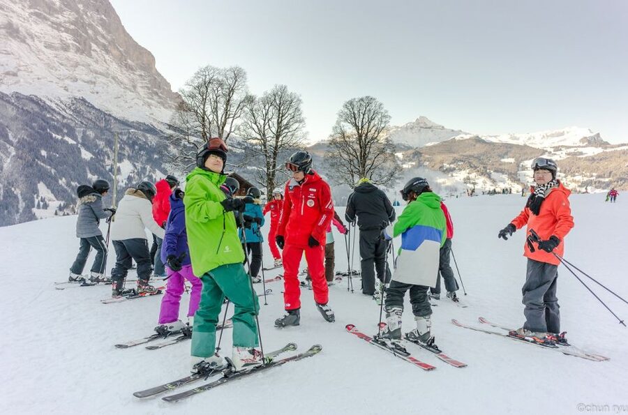 Zurich/Lucerne: Swiss Ski Experience in the Jungfrau Region - What To Bring, What Not To Do, and How to Stay Comfortable