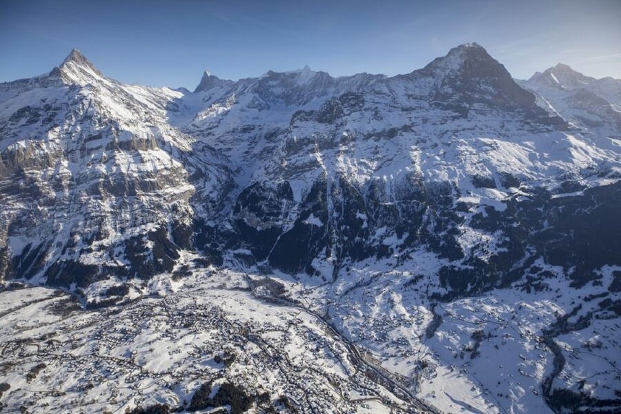 Zurich/Lucerne: Swiss Ski Experience in the Jungfrau Region - Interlaken Stop and Free Time: Good Breaks, Bring Snacks of Your Own Priority