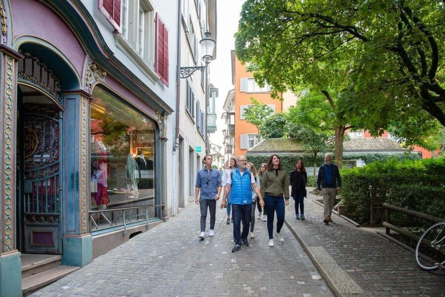 Zurich Old Town Walking Tour: 2-Hours - The Legends and Guild Houses Part: Making the Streets Feel Personal