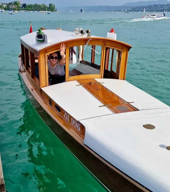 Zurich: Private Guided Boat Tour - Past Burklipatz to Marina Enge: The Zurichberg Comes Into Focus